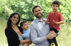JD-Vance-Family-168355678.png