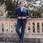 What to Wear to a Funeral: Men's Funeral Suits | Mr. Munro