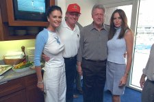 Bill_Clinton_and_Donald_Trump_at_the_U.S._Open_in_2000,_Flushing_Meadows–Corona_Park (2).jpg